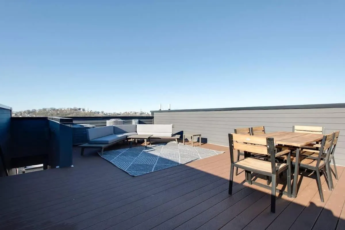 West End Escape - New Build With Rooftop Views Nashville Holiday home