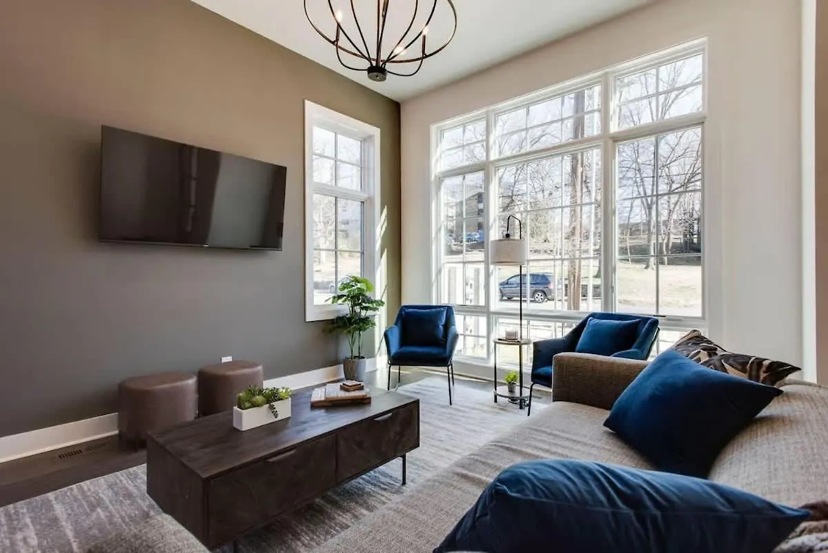 West End Escape - New Build With Rooftop Views Nashville